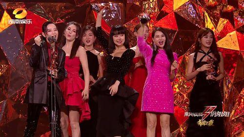 黄晓明娱乐吃瓜视频播放,揭秘明星幕后生活